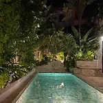 Cartier Villa *